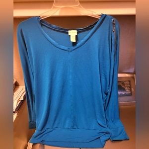 Chico's Blue Long Sleeve Zipper Shoulder Shirt